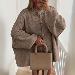 Lina™ – Le cardigan douceur