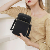 JULIA - El elegante clutch minimalista